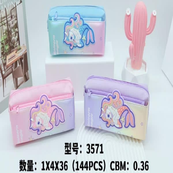 Girl school pouch  thumbnail