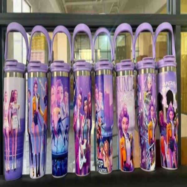 K-pop tumbler hang - Wholesale Toys India