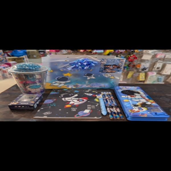 Space hamper - Wholesale Toys & Return Gifts India