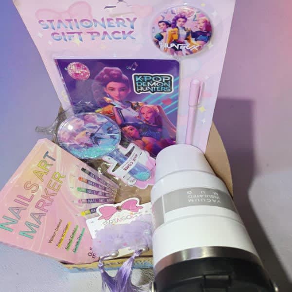 K-pop hamper no 11 - Wholesale Toys India