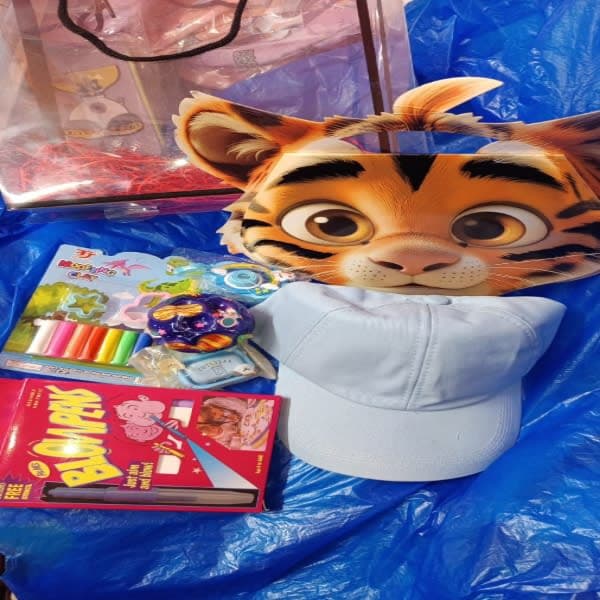 Hamper 13 - Wholesale Toys & Return Gifts India